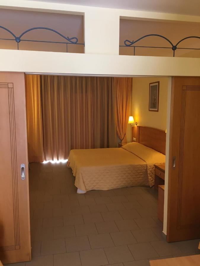 Coloma Apartments Pefkos Pefki Zewnętrze zdjęcie