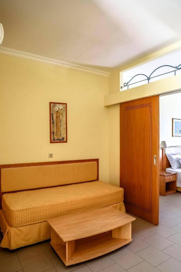 Coloma Apartments Pefkos Pefki Zewnętrze zdjęcie